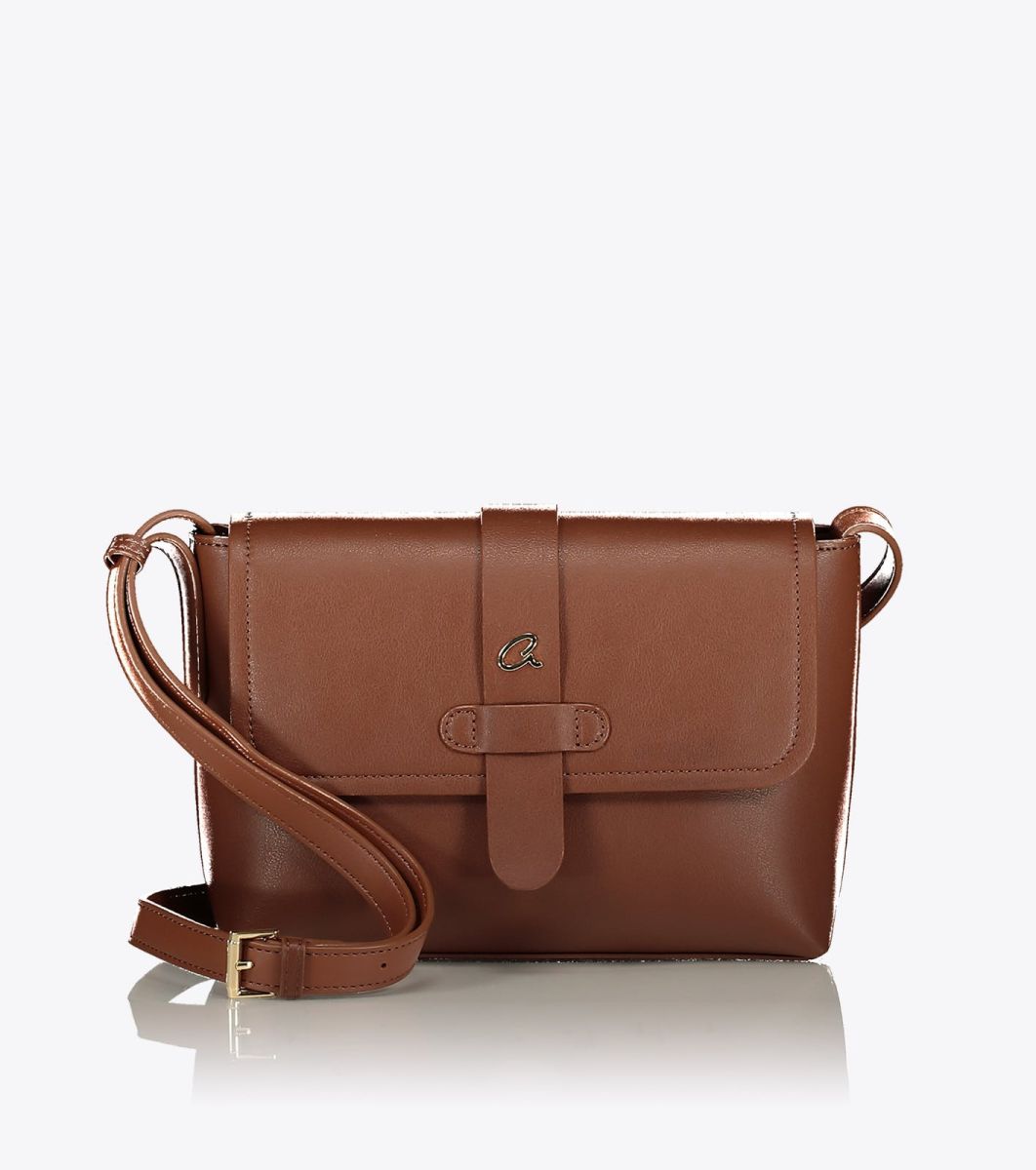 1020 0563 BROWN016 1