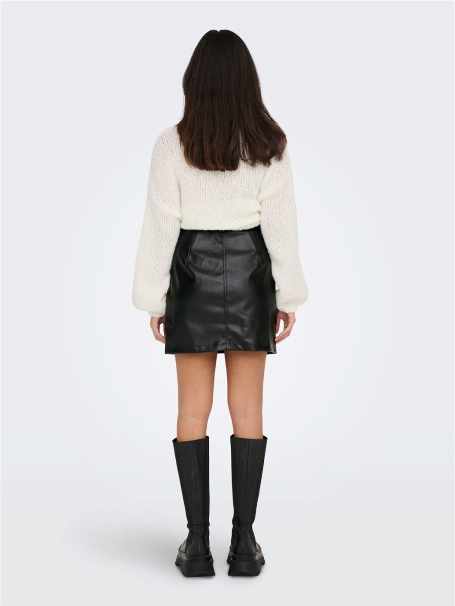 only fauxleatherskirt black 1